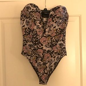 Beach Riot X Stone Cold Fox one piece!